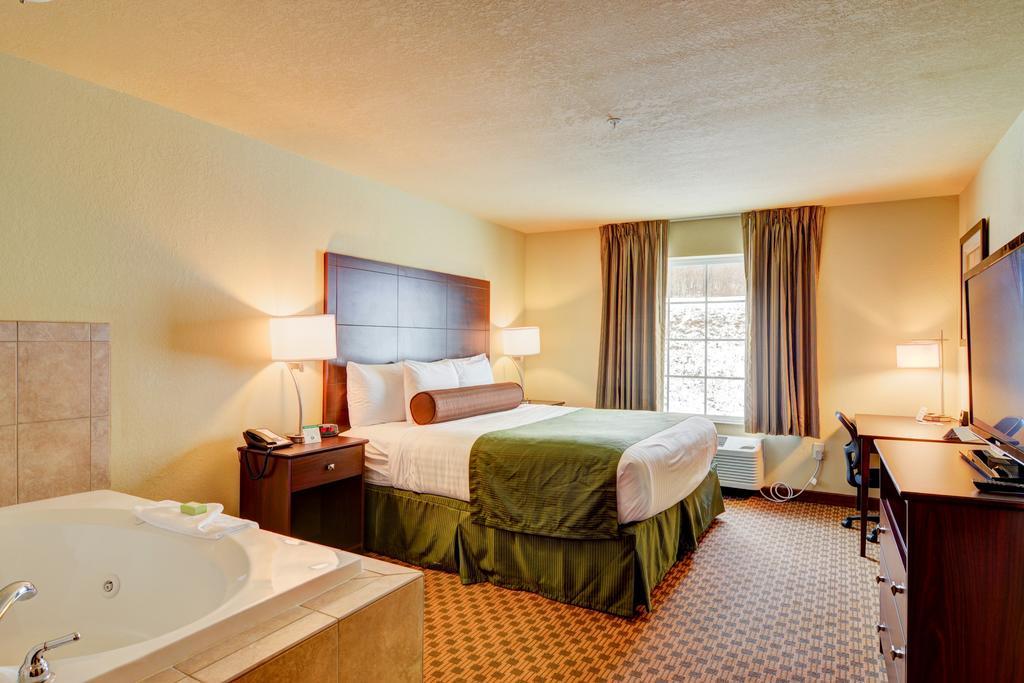 Cobblestone Hotel & Suites - Punxsutawney Exteriér fotografie
