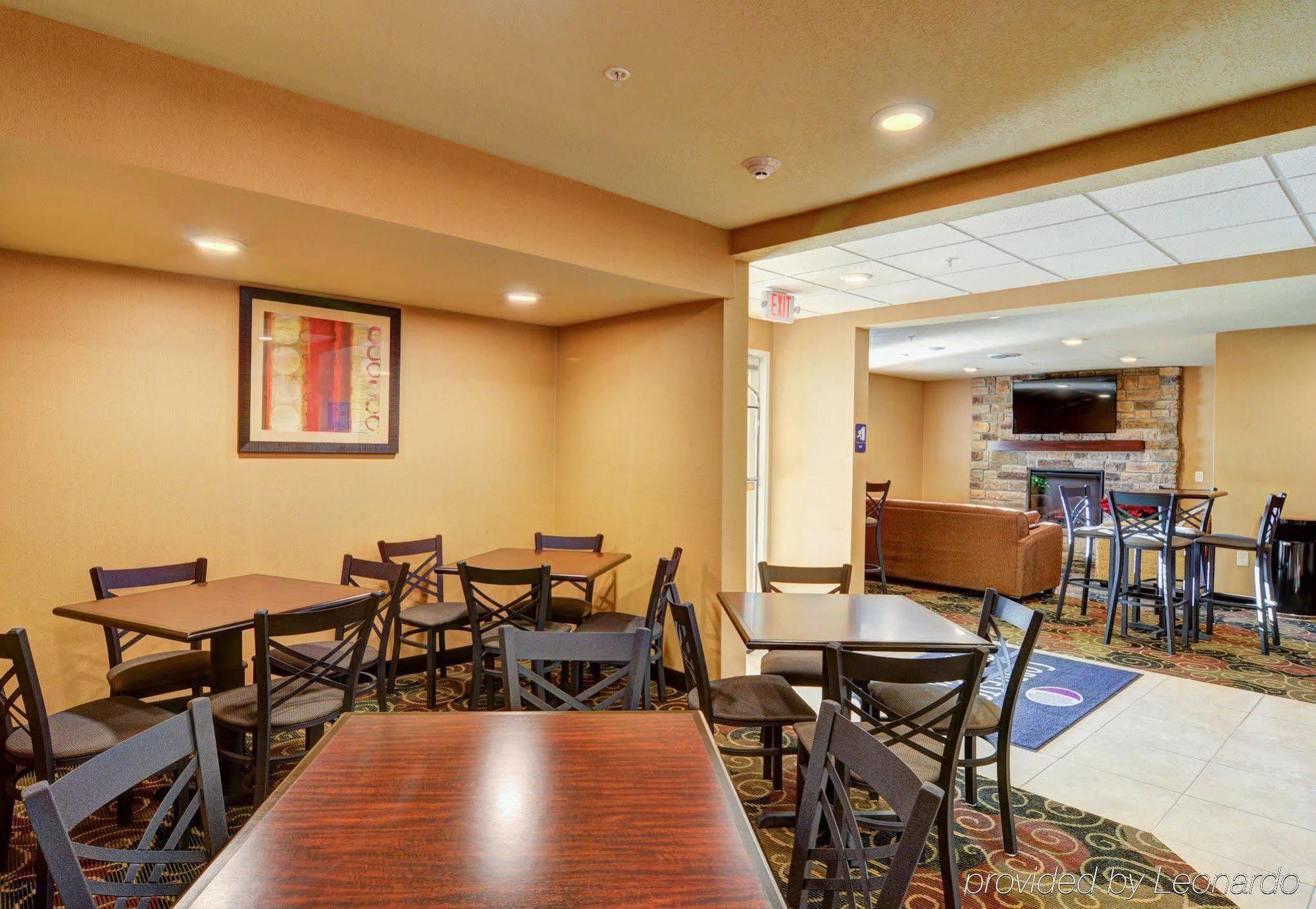 Cobblestone Hotel & Suites - Punxsutawney Exteriér fotografie