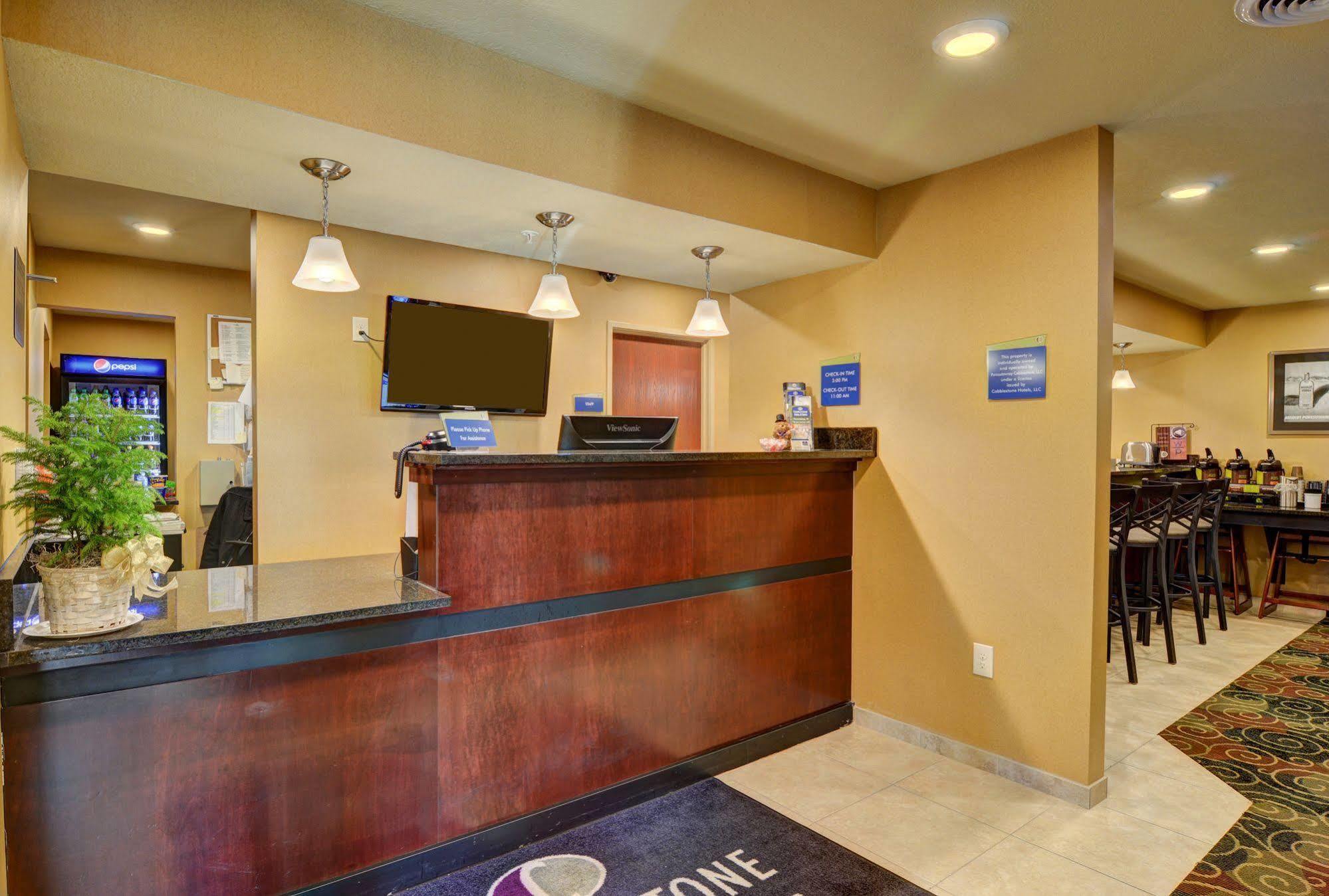 Cobblestone Hotel & Suites - Punxsutawney Exteriér fotografie